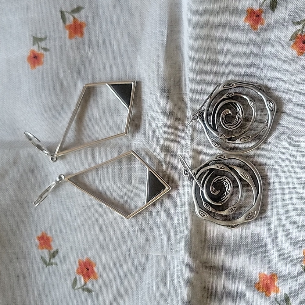 Custom jewelry, set of 2 pairs of earrings